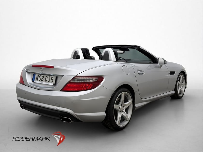 Bild 5 av Mercedes-Benz SLK 200 AMG Sport Hardtop Pano Skinn Två-Bruk