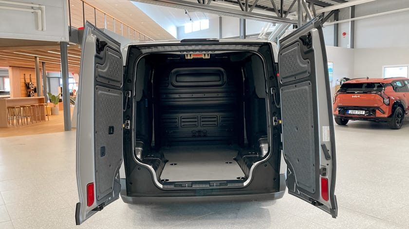Bild 5 av Kia PV5 Long Range Cargo PLUS PRO 4DR L2H1