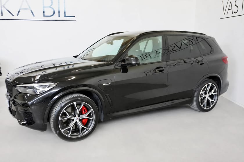 Bild 5 av BMW X5 xDrive45e iPerformance M sport Luftfjädring Pano/H&K/MOMS
