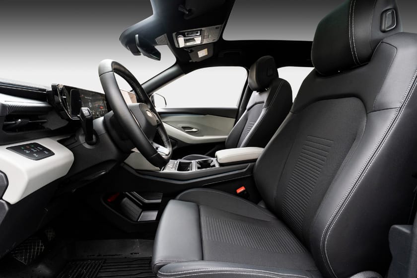 Bilde 3 av Ford Explorer EV Extended Range AWD