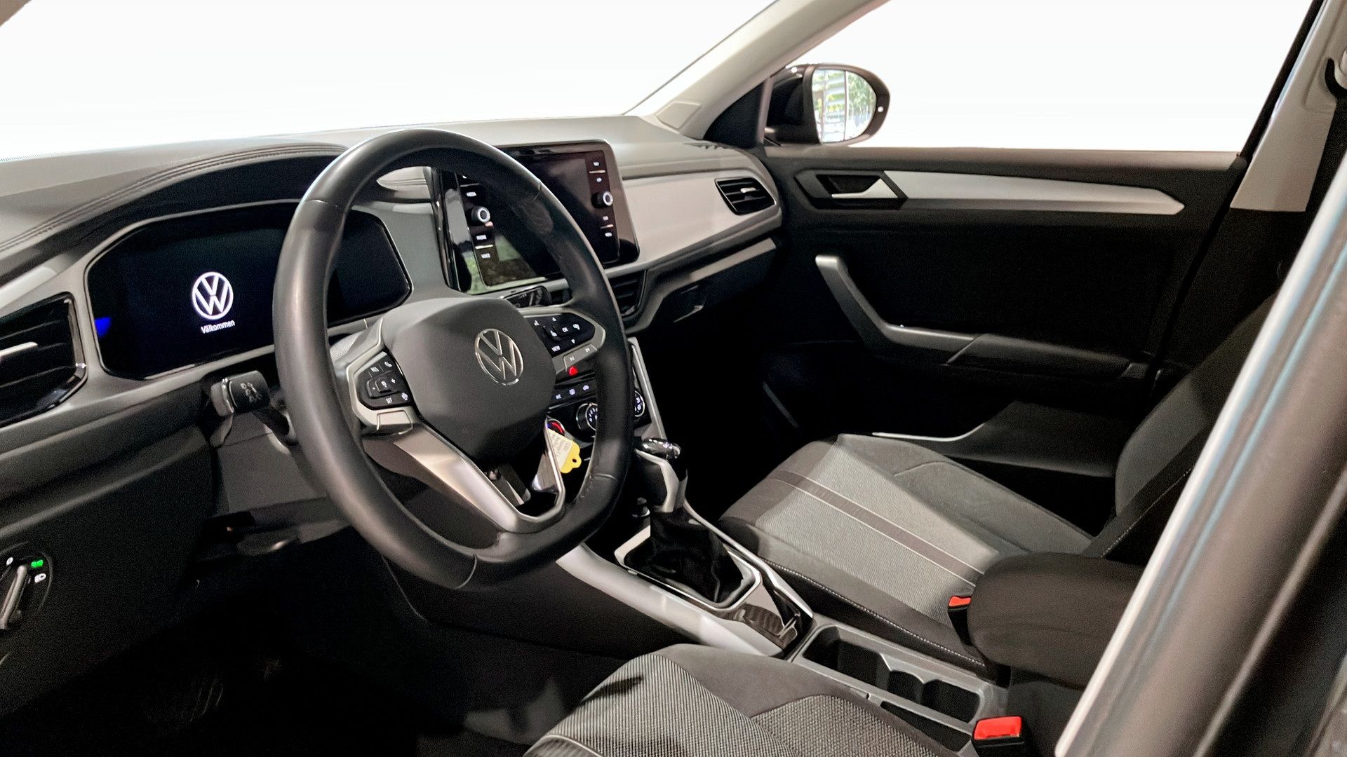 Volkswagen T-Roc 2023, bild 7/10