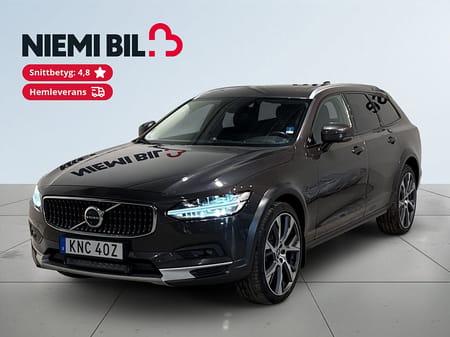 Volvo V90 Cross Country B6 AWD B&W Pano HuD Massage Drag Pvärm 360° S/V-hjul