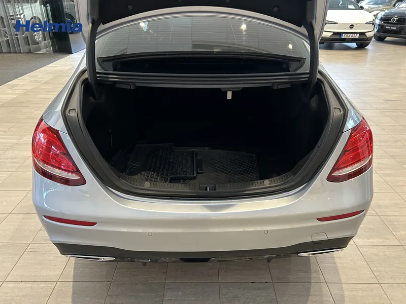 Bild 18 av 32 – Mercedes-Benz E-Klass E 220 d AMG Line