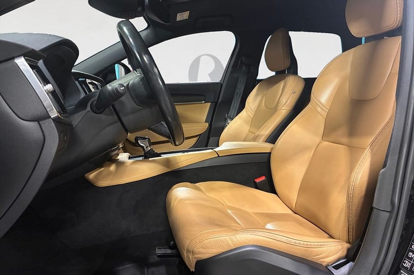 Bild 3 av Volvo V90 Cross Country D4 190 HK AUT AWD INSCRIPTION PRO DRAG VOC KAMREM BYTT