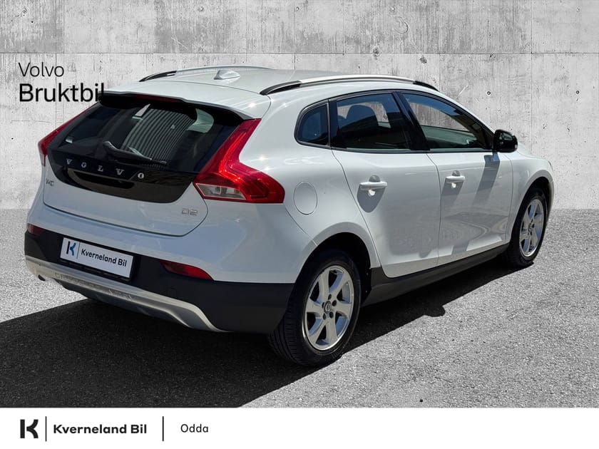 Bilde 2 av Volvo V40 Cross Country D2 Momentum | R.kam | P.varm | Dig.instrument | Cruise