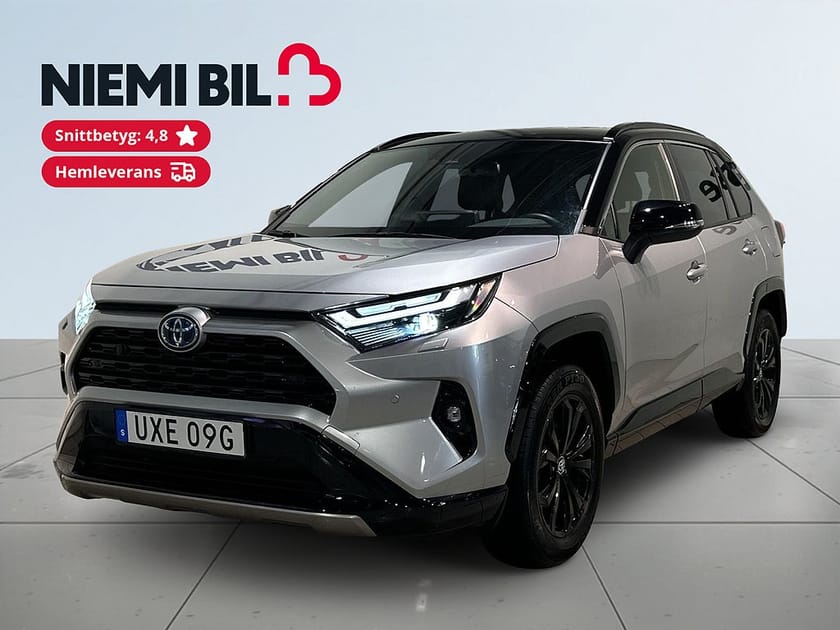 Bild 1 av Toyota RAV4 Hybrid AWD-i E-CVT Drag Mvärm Psens Kamera Elstol SoV