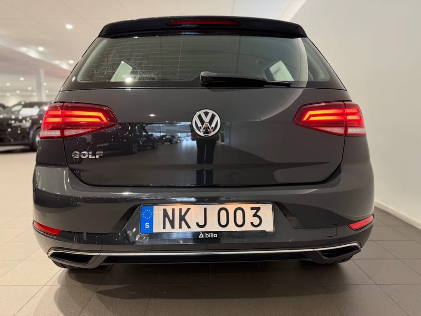 Bild 3 av Volkswagen Golf – Base / Farthållare / Manuell växellåda /
