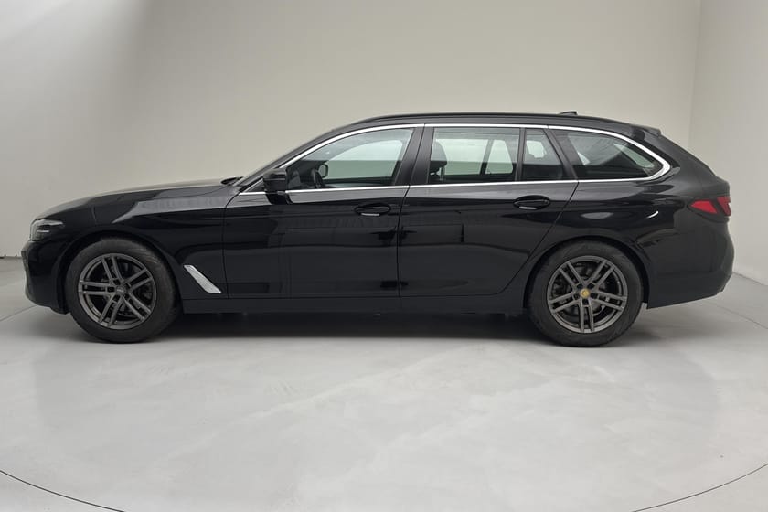 Bild 2 av BMW 520d Touring Touring, G31 LCI (190hk+11hk)