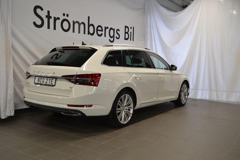 Bild 4 av Škoda Superb iV Kombi 1.4 TSI PHEV 218hk