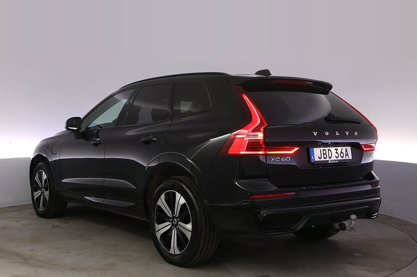Bild 4 av Volvo XC60 Recharge T6 AWD Plus Dark Drag Pano H/K 360 BLIS