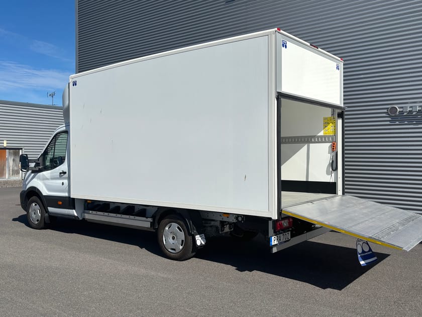 Bild 2 av Ford E-Transit 350 Chassi Cab L4 EH 184HK