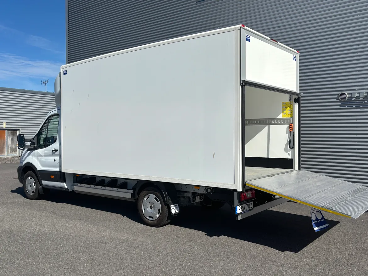 Ford E-Transit 350 Chassi Cab