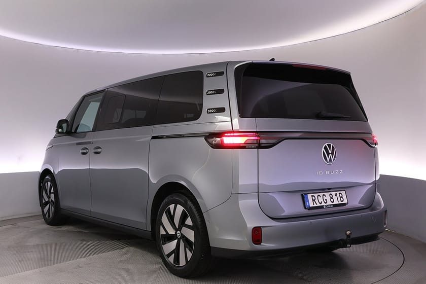Bild 4 av Volkswagen ID. Buzz LWB 91 kWh 7-Sits Drag Matrix Kamera