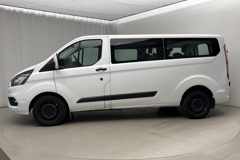 Bild 2 av Ford Transit Custom 320 Kombi 330 (130hk) 9-sits