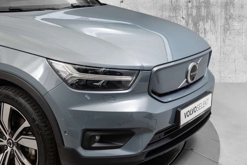 Bilde 2 av Volvo XC40 P8 AWD Recharge Panorama/Elstol/Harman/20"