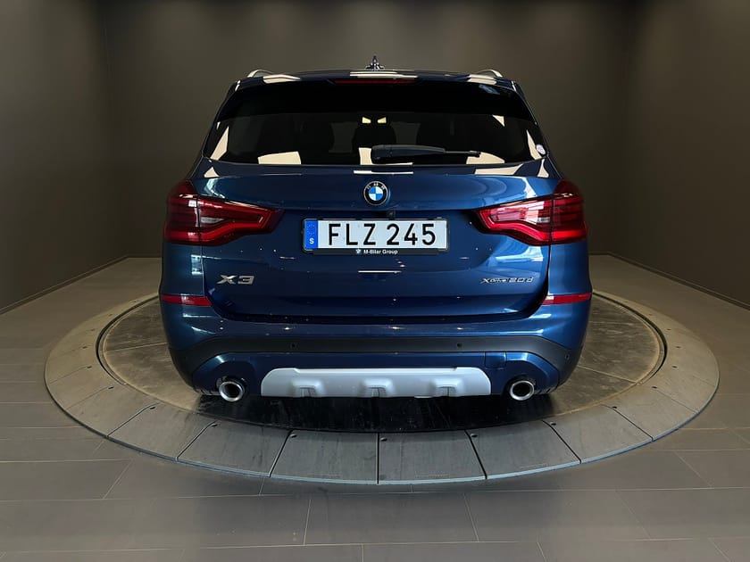 Bild 3 av BMW X3 xDrive20d X Line Panorama Drag HK Värmare