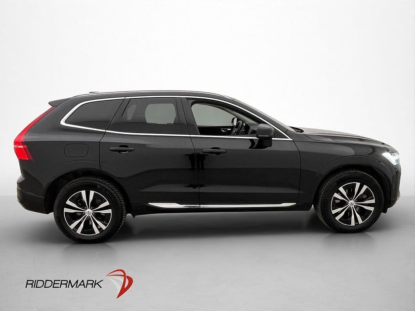Bild 4 av Volvo XC60 Recharge T6 AWD Core Pano Skinn Drag Kamera MOMS