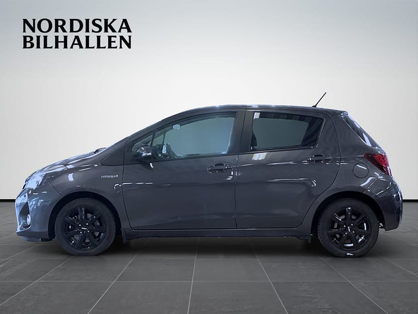 Bild 4 av Toyota Yaris Hybrid e-CVT Active, Edition Feel Backkamera Värmare
