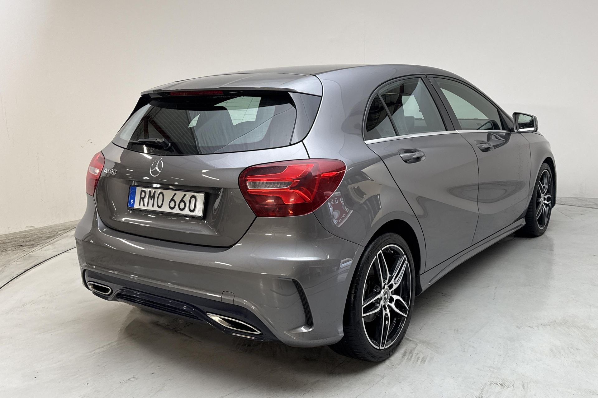 Mercedes-Benz A 180 2018, bild 3/10