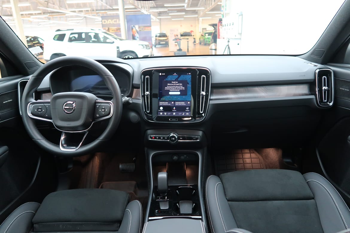 Volvo EX40 2025 - miniatyr 7