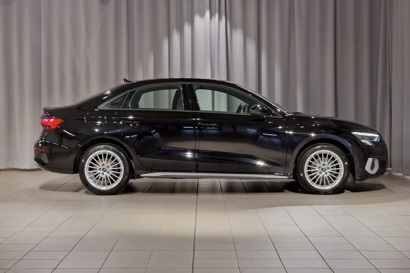 Bild 3 av Audi A3 Sedan 35 TFSI Limousine  | Proline Advance | Adaptiv farthållare
