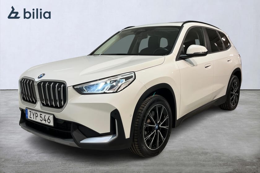 Bild 1 av BMW iX1 xDrive30 / Pano / Dragkrok / Backkamera