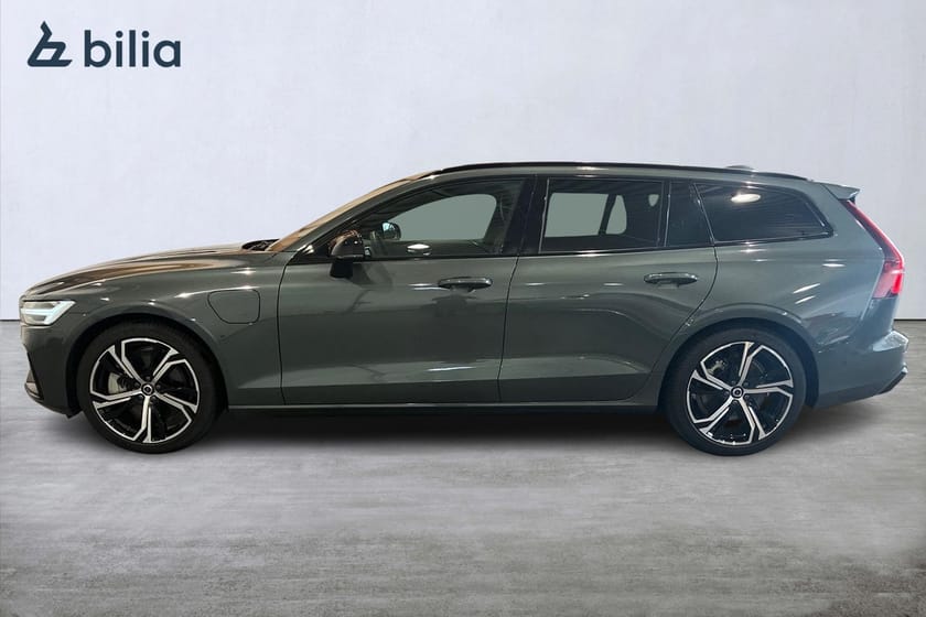 Bild 3 av Volvo V60 T6 Plus Dark Nordic Edition Parkeringskamera 360 HarmanKardon PremiumSound Mörkt tonade rutor 5 st