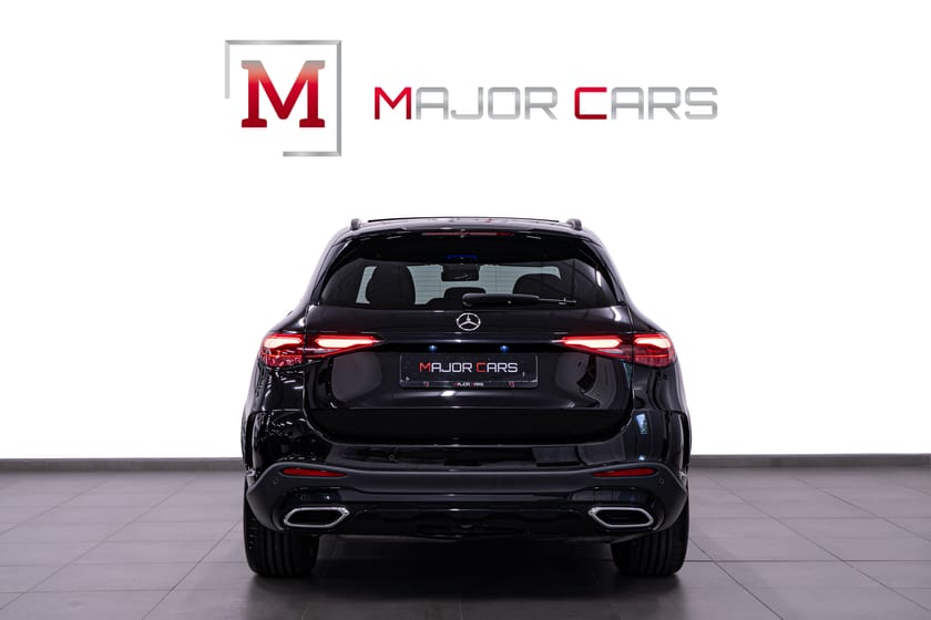 Bild 5 av Mercedes-Benz GLC 220 d 4MATIC AMG Night Pano Burmester DistrPro 360° Drag