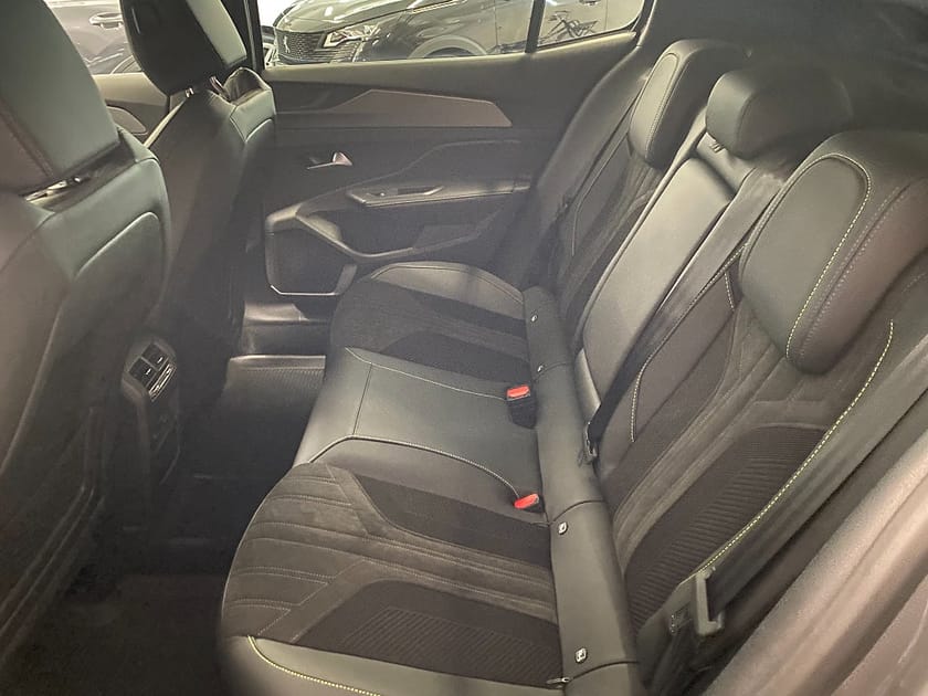 Bild 5 av Peugeot 408 Hybrid 145 FL Edition 145hk Automat