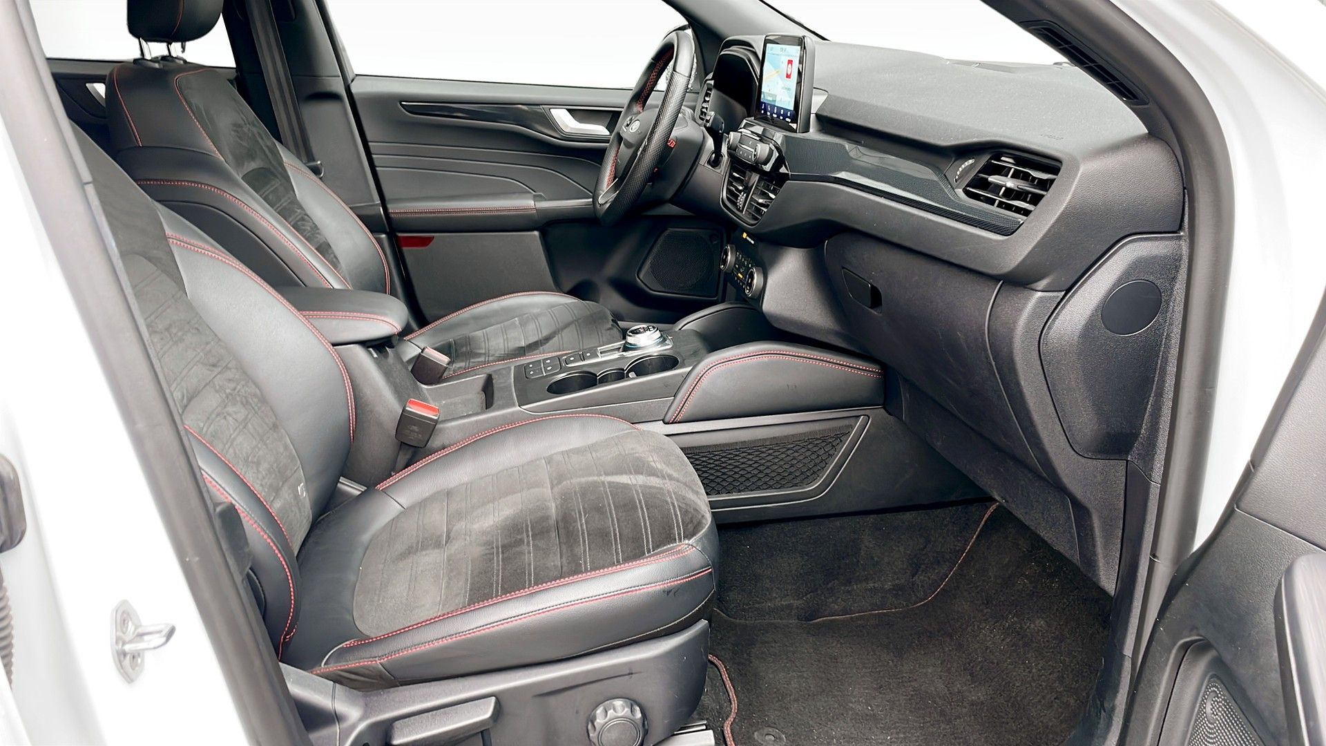 Ford Kuga 2023, photo 3/9