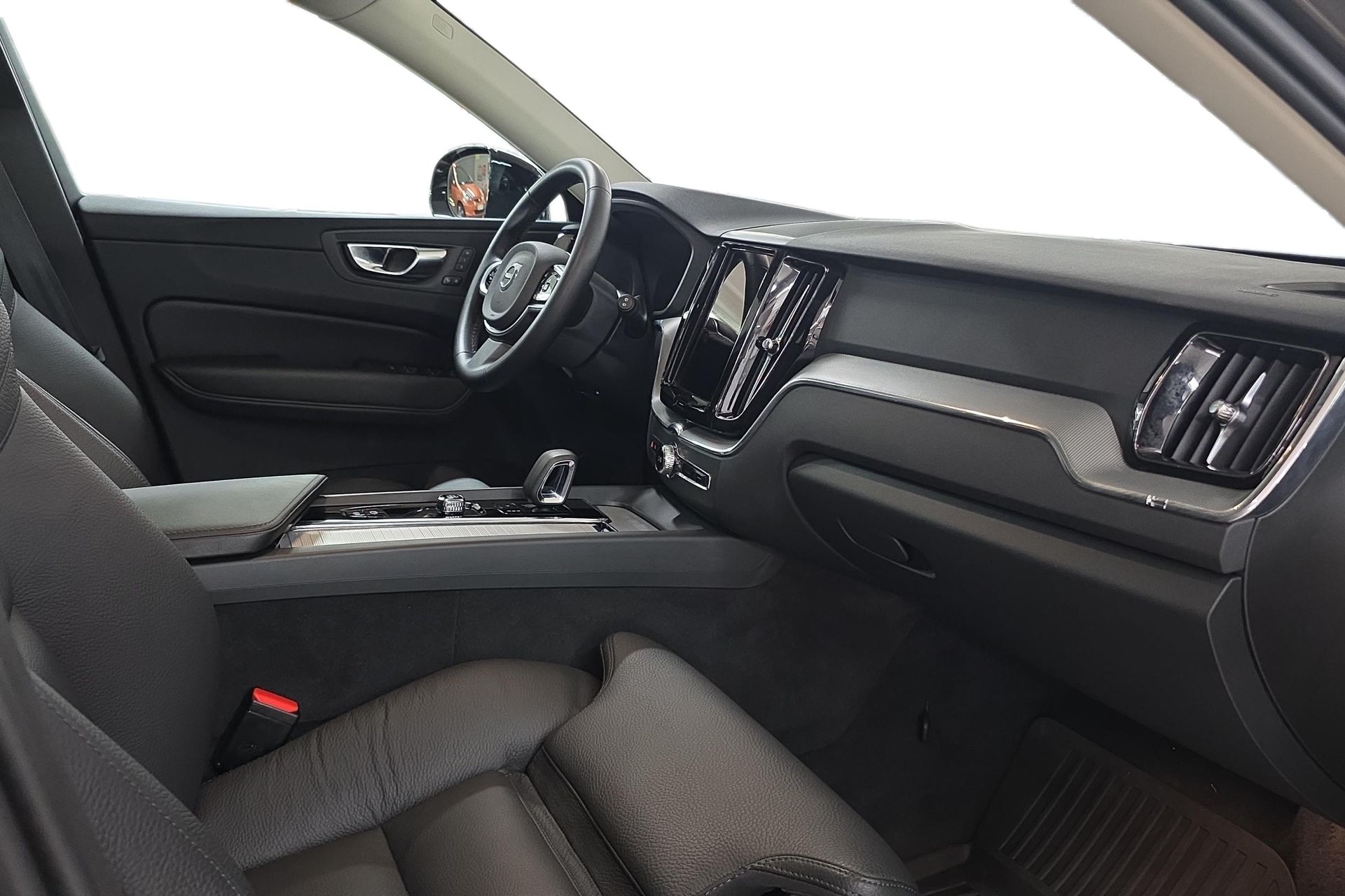 Volvo XC60 T6 Plus Dark Edition 2025, bild 7/10