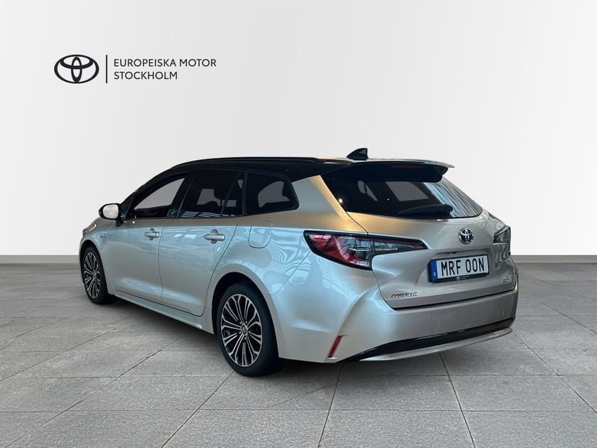 Bild 3 av Toyota Corolla Touring Sports Hybrid 1,8 Style Vinterhjul