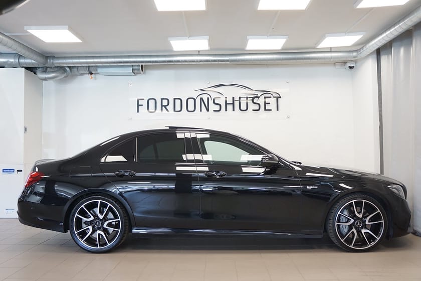 Bild 3 av Mercedes-Benz AMG E 43 4MATIC 401HK 9G-TRONIC | SVENSKSÅLD. SE SPEC.