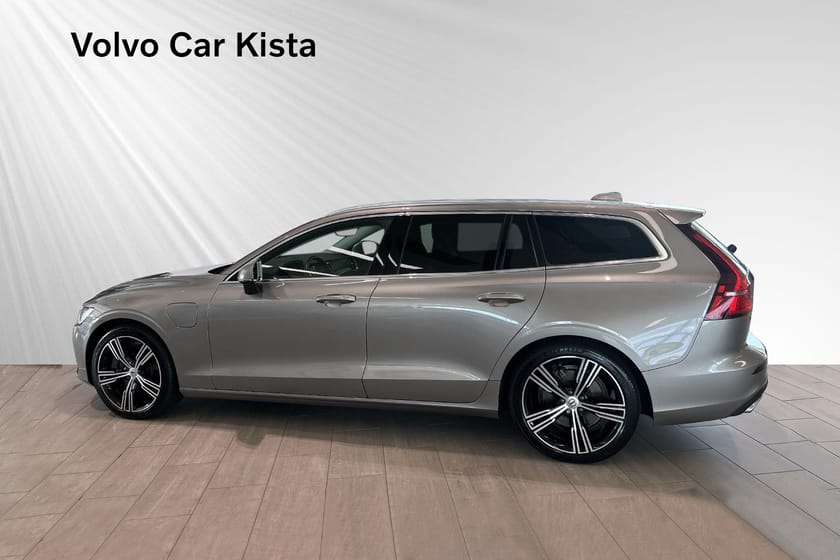 Bild 3 av Volvo V60 Recharge T6 II Inscription Läder H/K Drag