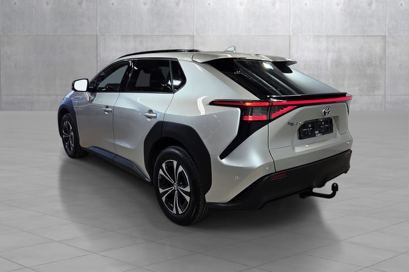 Bilde 5 av Toyota bZ4X AWD Executive