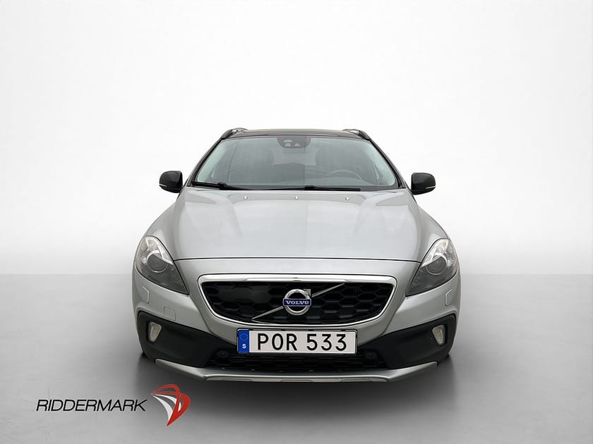 Bild 2 av Volvo V40 Cross Country D4 190hk Summum Pano Kamera Värmare