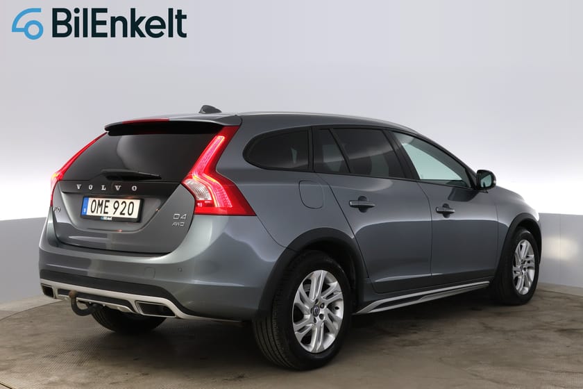 Bild 3 av Volvo V60 Cross Country D4 AWD Summum BE PRO Taklucka Se utr