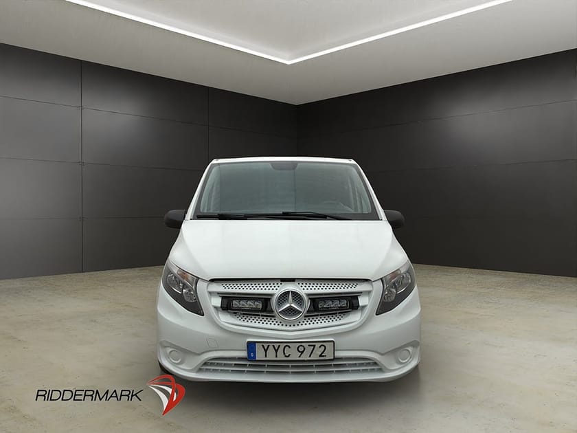 Bild 5 av Mercedes-Benz Vito 116 CDI 4MATIC 3.2t L2 4x4 Värmare Skinn 3-Sits Navi