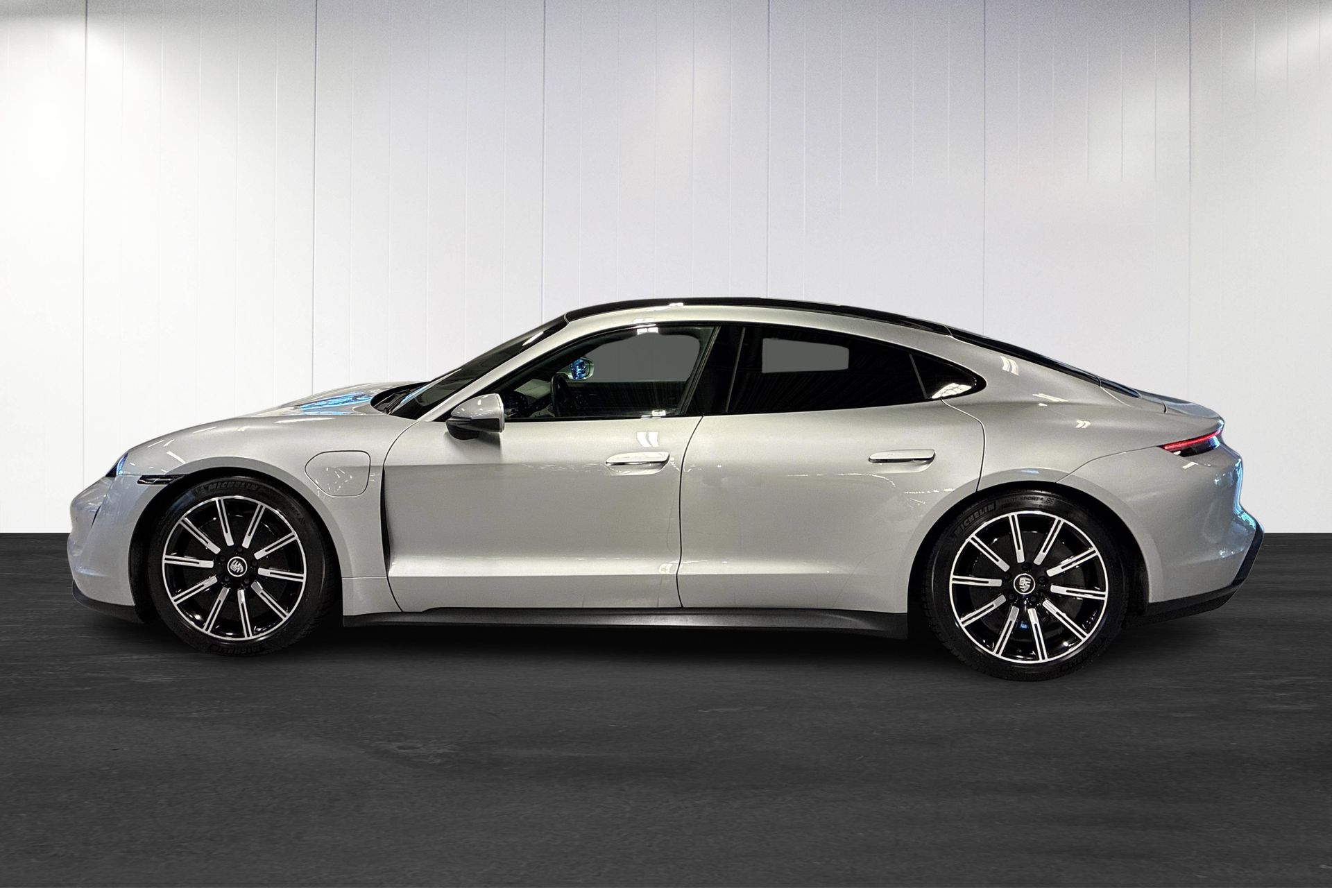 Porsche Taycan 2020, bild 7/10
