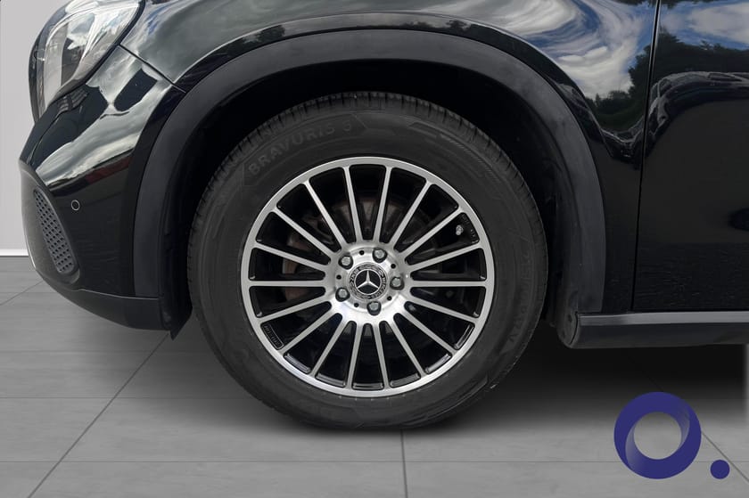 Bilde 2 av Mercedes-Benz GLA 200 d 4MATIC / Panorama/ Skinn/ automat/ Mye utstyr!