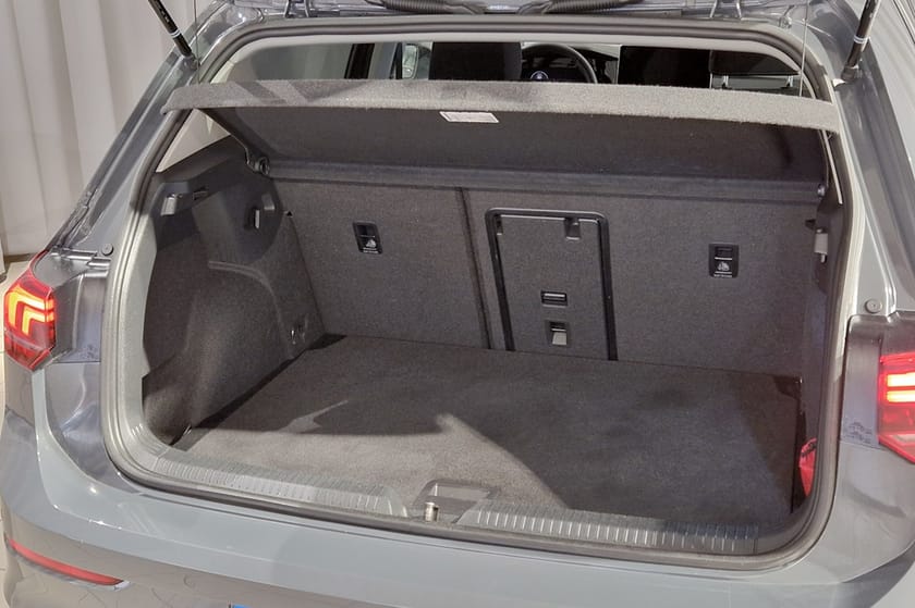 Bild 5 av Volkswagen Golf Life | P-klimat | Backkamera | Adapt f. | 150 hk
