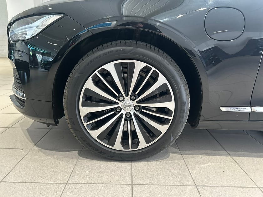 Bild 5 av Volvo V90 T6 Recharge 350hk AWD Drag Gps Backkamera