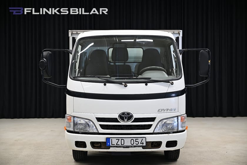 Bild 5 av Toyota Dyna Chassi 109HK|Bakgavellyft|Momsbil|1Ägare|AC