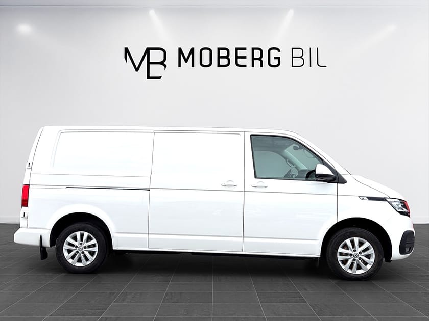 Bild 4 av Volkswagen Transporter T30 150hk Comfort Värmare Drag B-Kamera