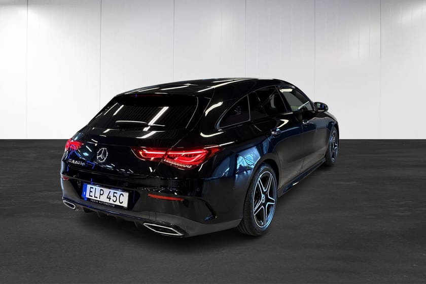 Bild 3 av Mercedes-Benz CLA 200 d Shooting Brake SB | AMG | Premiumpaket | Nightpaket | Drag | Backkamera | Navi |
