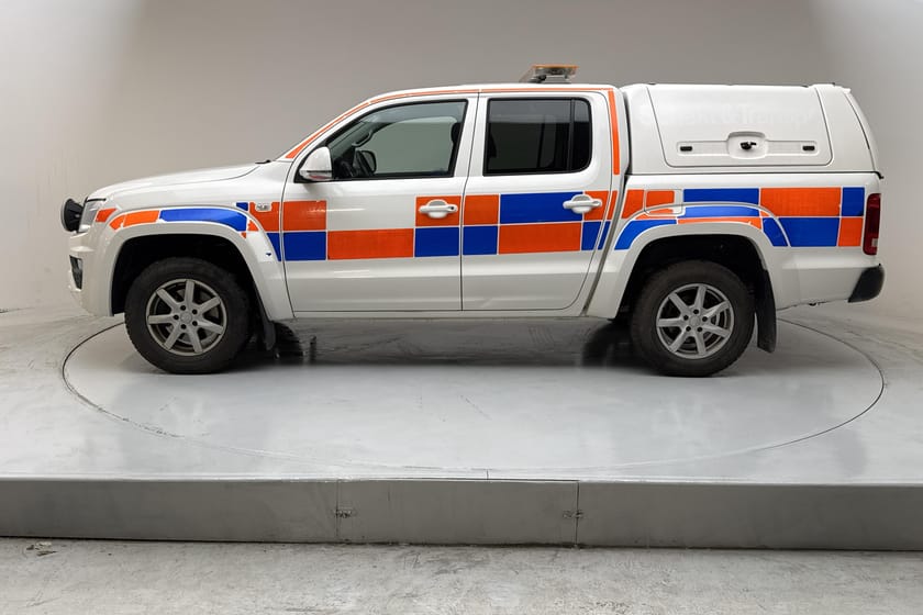 Bild 2 av Volkswagen Amarok 2.9t 3.0 TDI 4motion (204hk) Kåpa Dragkrok