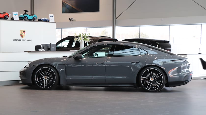 Bild 4 av Porsche Taycan 4S 