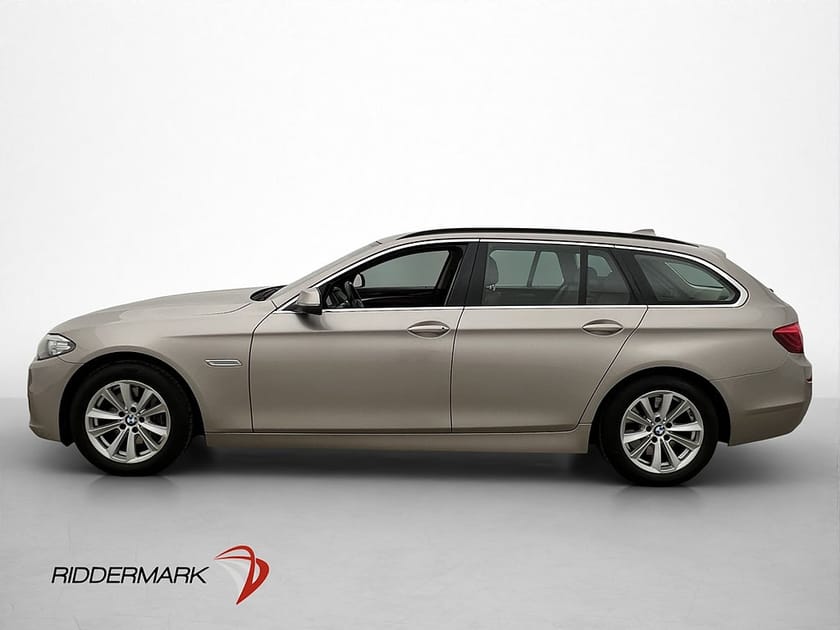 Bild 4 av BMW 530d xDrive Touring 530 258hk P-sensorer Farthållare Skinn Rattvärme