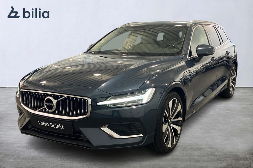 Bild 1 av Volvo V60 Recharge T6 Inscription Panoramaglastak Mörkt tonade rutor 5 st Navigation Dragkrok halvautomatisk