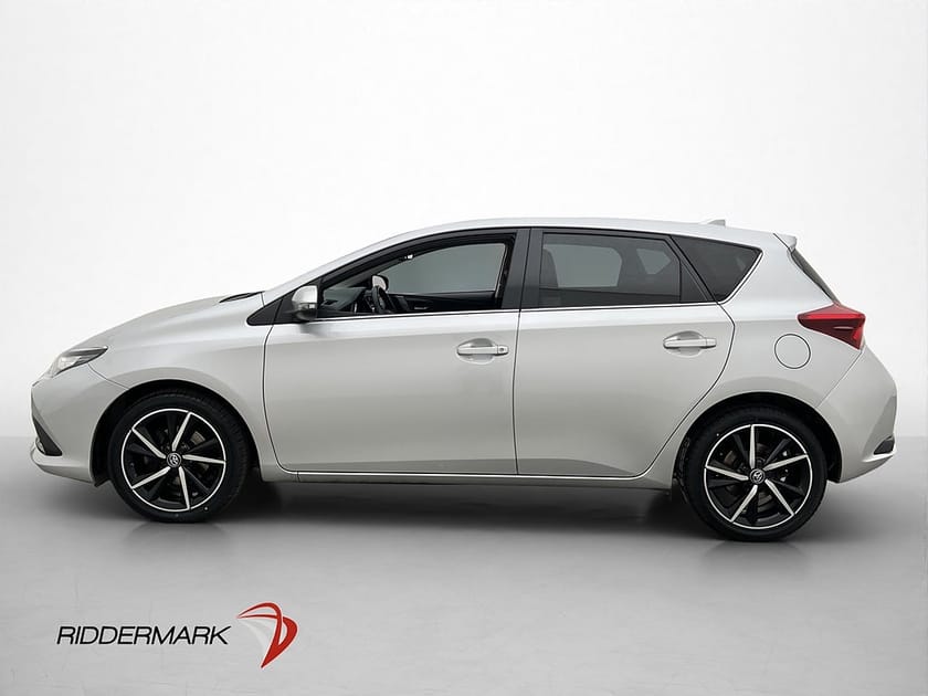 Bild 4 av Toyota Auris 1.2 Intense Kamera Farthållare Två-Brukare